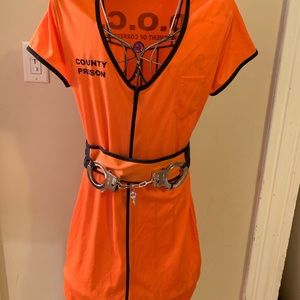 Halloween Prison Costume with belt